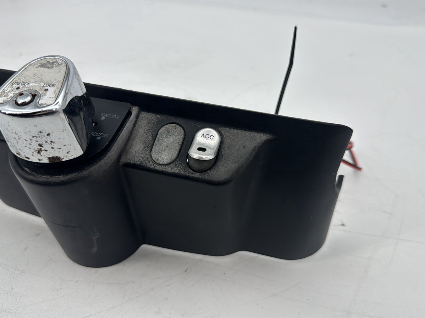2008 Harley Touring FLHT Electra Glide OEM Dash Ignition Cap Switch Lockset NO Key