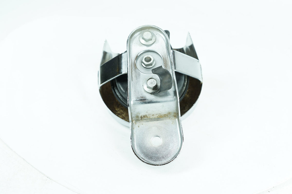 2013 Harley Sportster XL1200 C Custom OEM Horn Signal Klaxon Chrome Cover