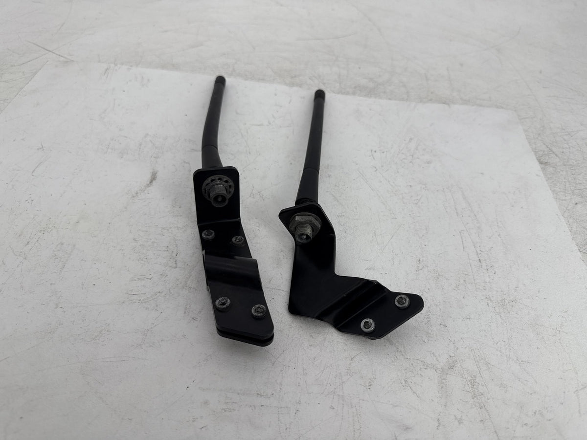 2013 Harley Street Glide Touring FLHX OEM Audio Radio Antenna Mast FM AM