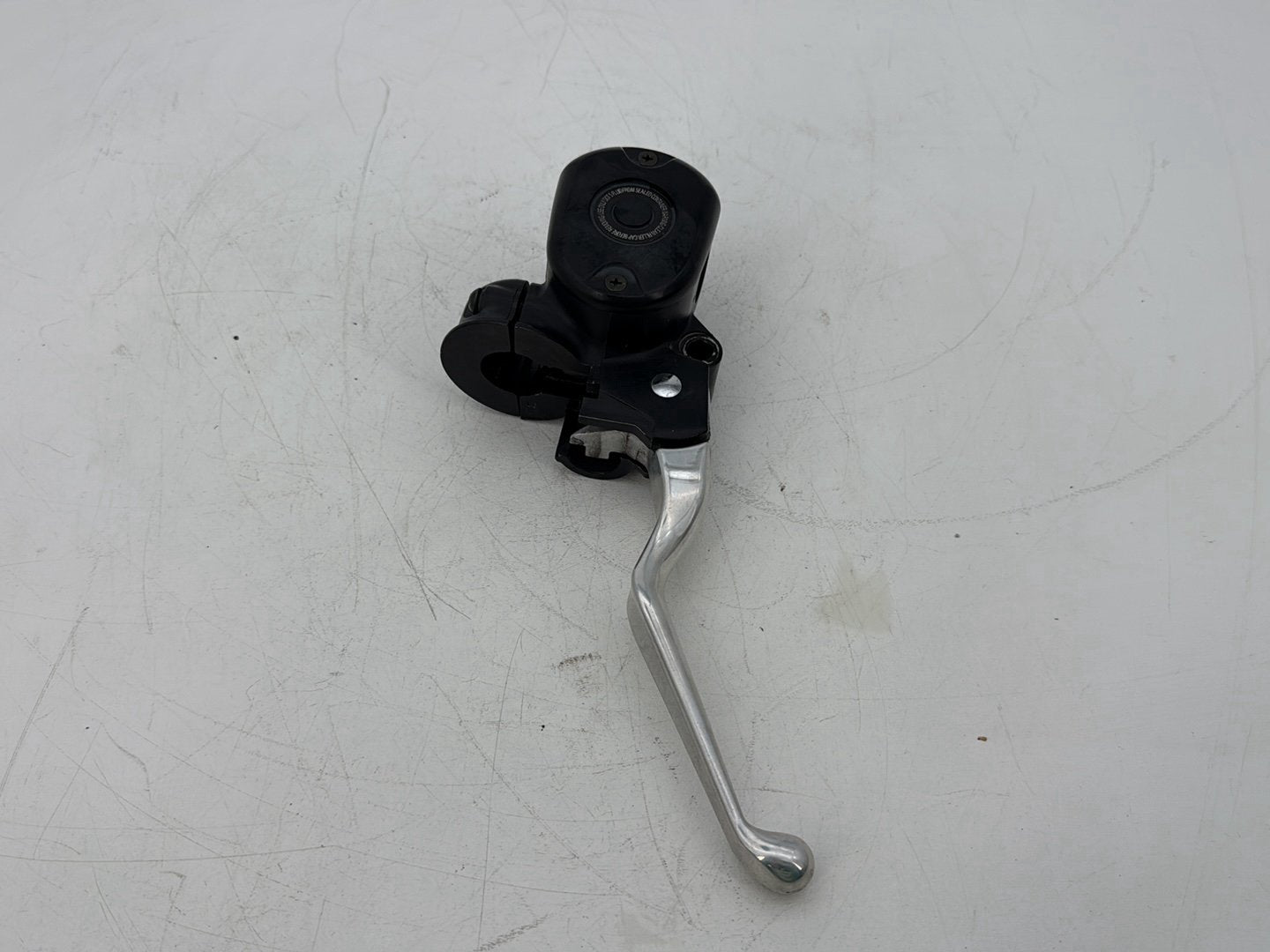 2006 Harley Sportster XL883C 883 Custom OEM Front Right Brake Lever Master Cylinder