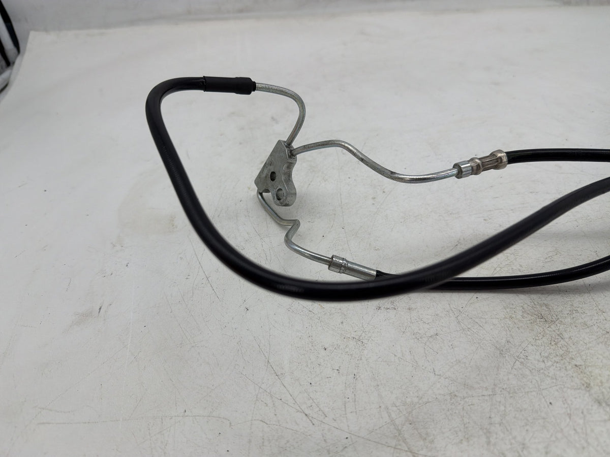 2010 Harley Street Glide Touring FLHX OEM Front Brake Hose Line Pipe NON-abs