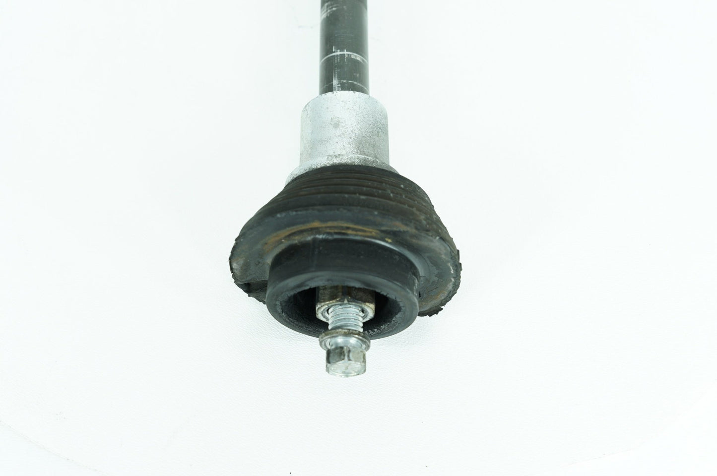 2008 - 2016 Harley-Davidson Touring Electra Glide Ultra Rear Fork Swingarm Pivot Bolt Shaft 47540-11