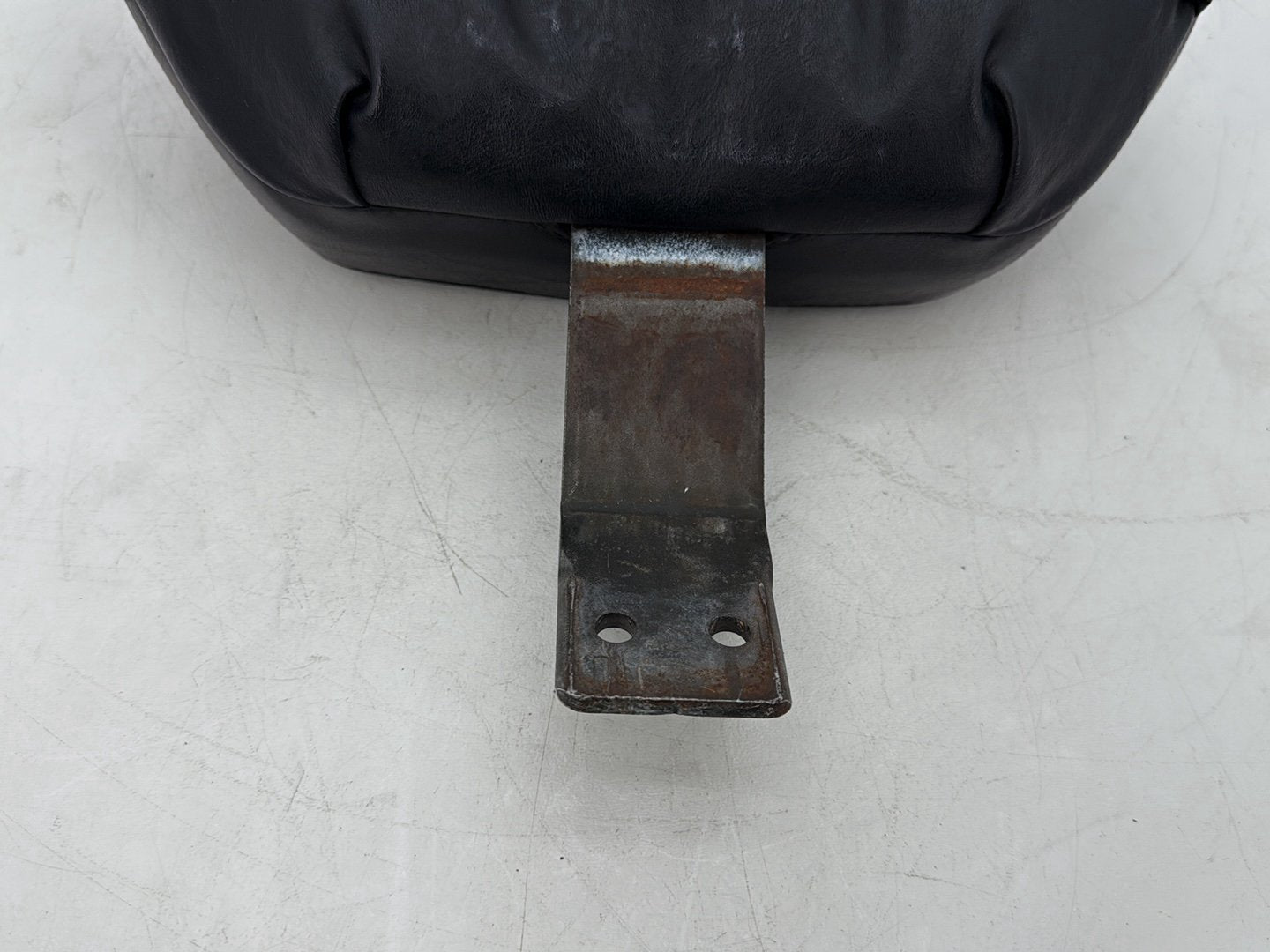 2008 Harley Touring FLHTCU Electra Glide Ultra OEM Rider Driver Backrest Adjustable Cushion Pad