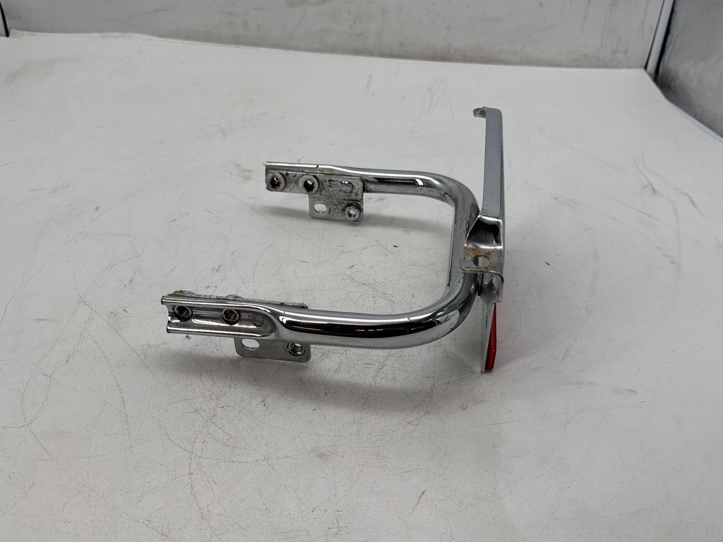 2006 Harley Touring FLHTCI Electra Glide Classic OEM Rear License Plate Support Bar Holder