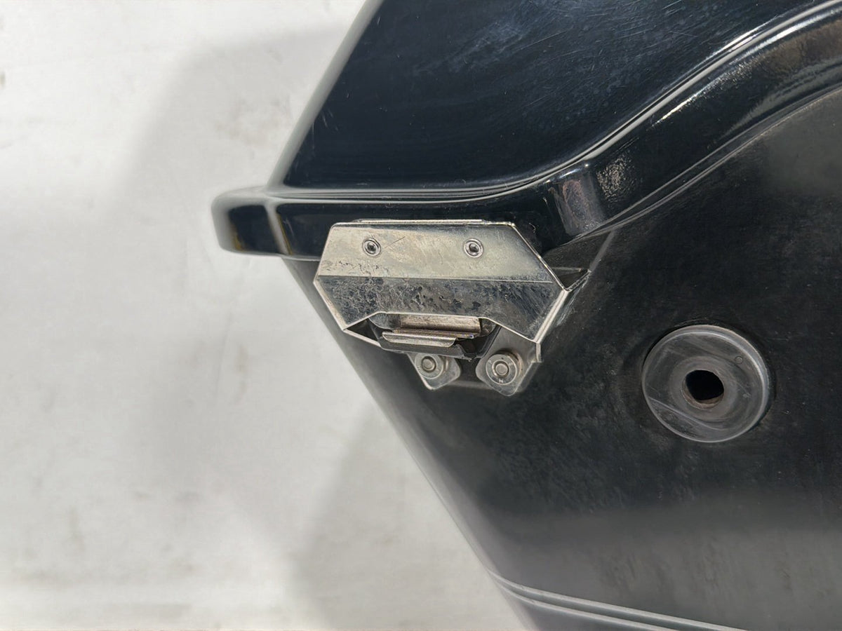 2005 Harley Electra Glide Touring Ultra OEM Left Right Saddlebags Luggage NOKey