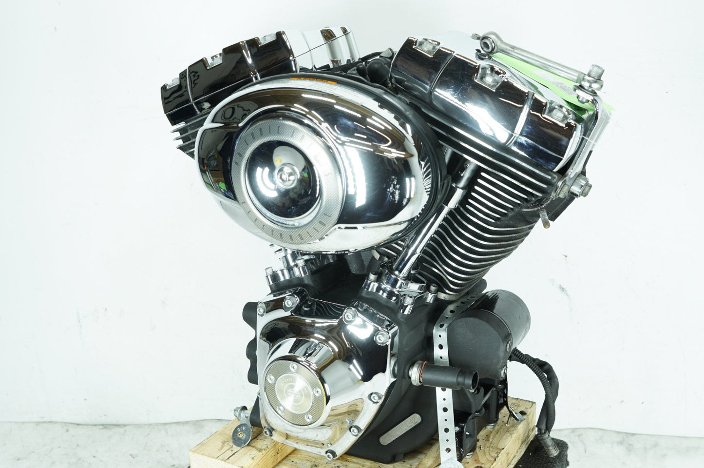2007 - 2011 Harley-Davidson Touring Electra Ultra EFI Twin Cam 96 Engine Motor 19261-09