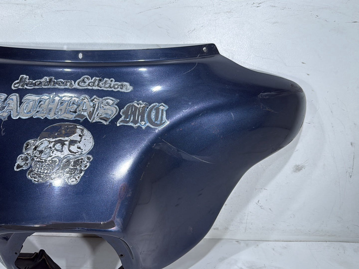 2009 Harley Street Glide Touring FLHX OEM Front Outer Batwing Fairing Cover