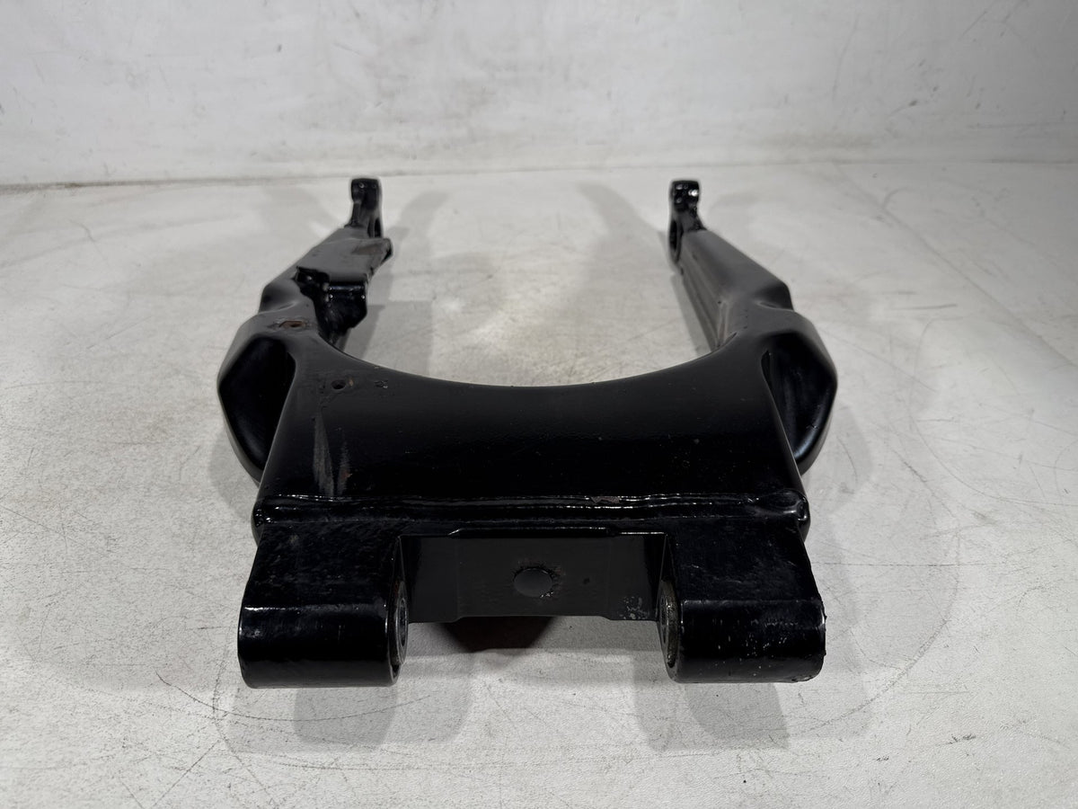 2011 Harley Electra Glide Touring Police OEM Rear Fork Swingarm Swing Arm