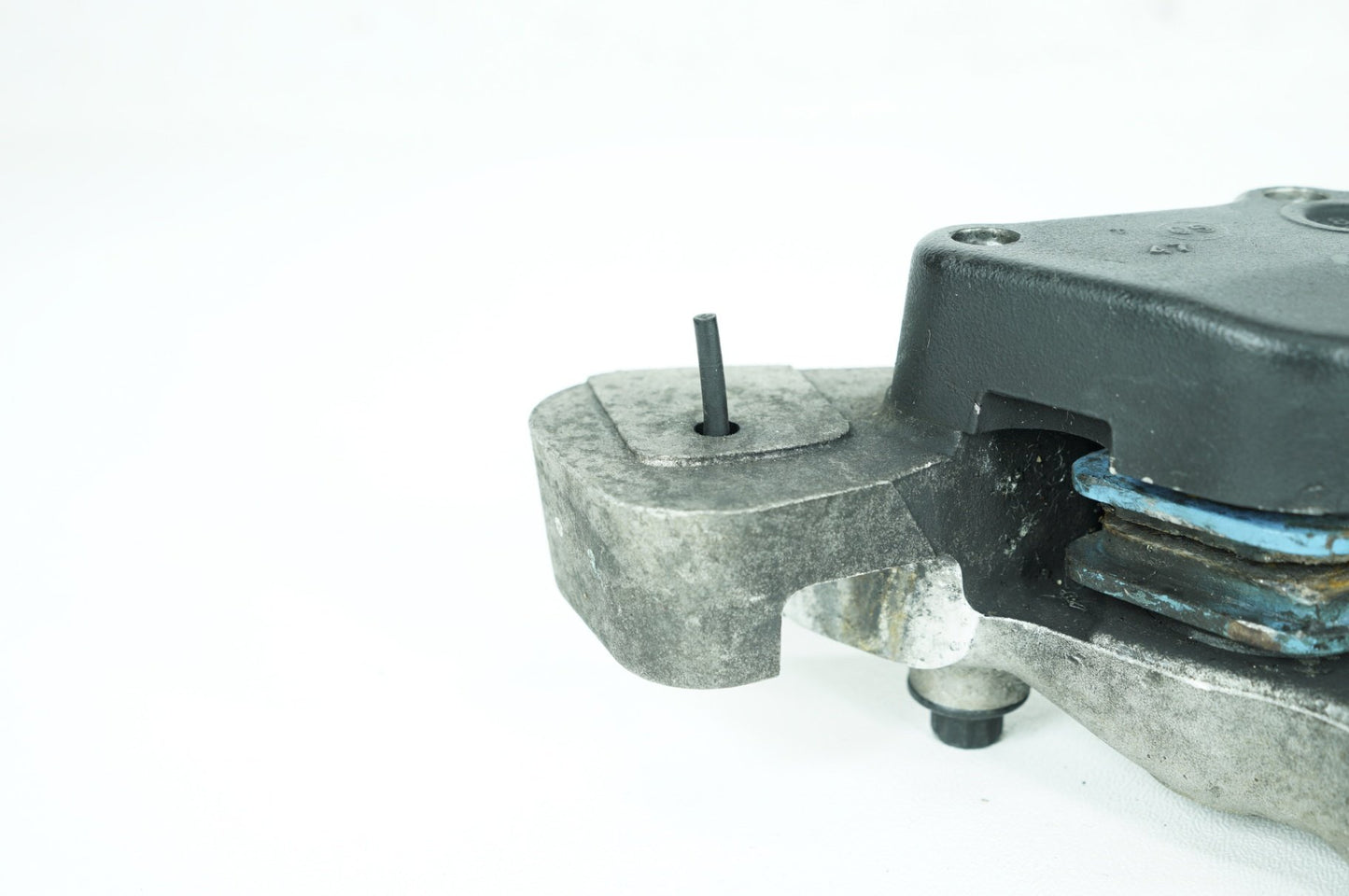 1999 - 2006 Harley-Davidson Touring Street Glide Rear Back Brake Caliper 44080-02C