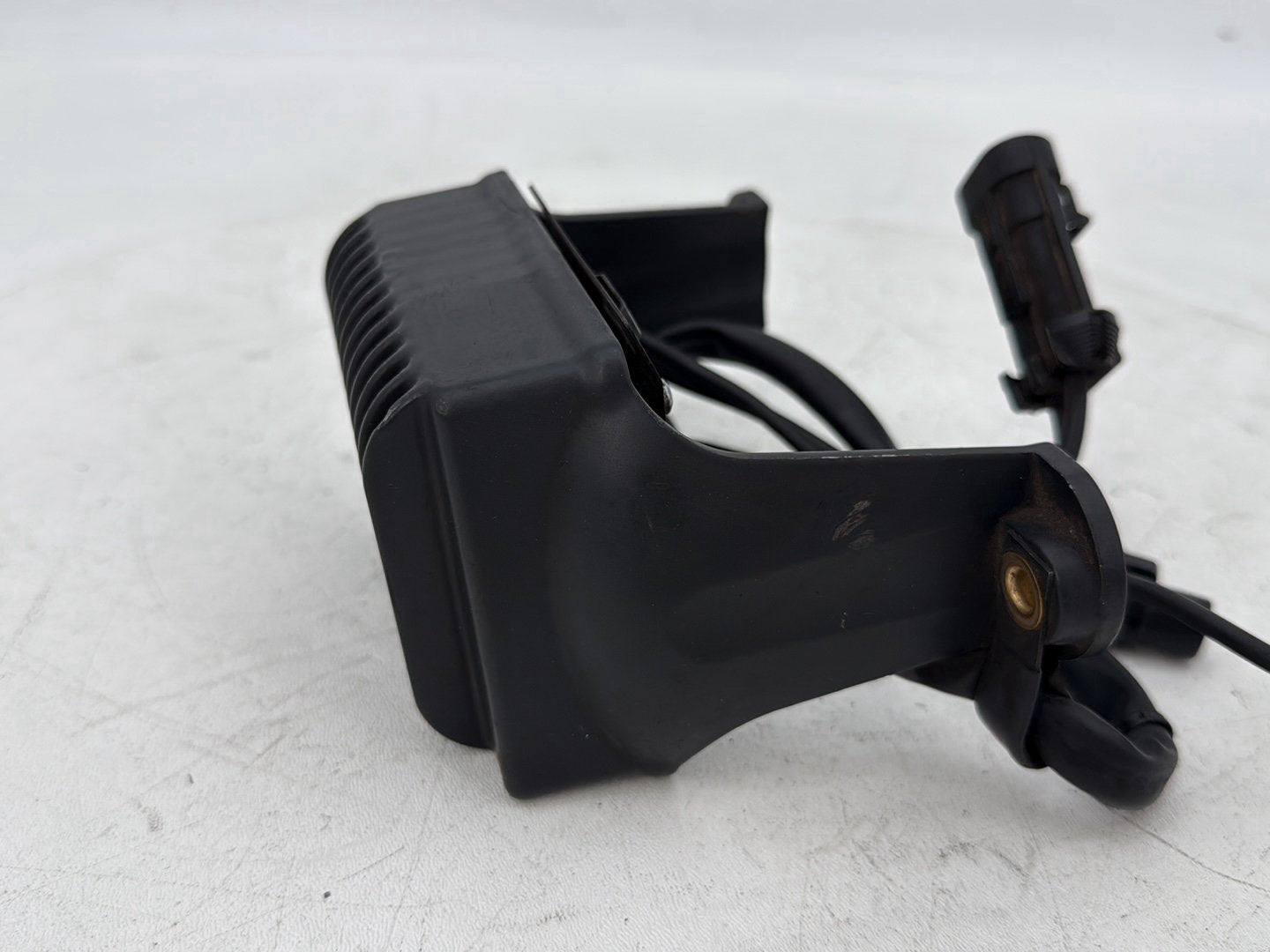 1999 - 2006 Harley-Davidson Touring Electra Glide Ultra Voltage Regulator Rectifier  74505-04