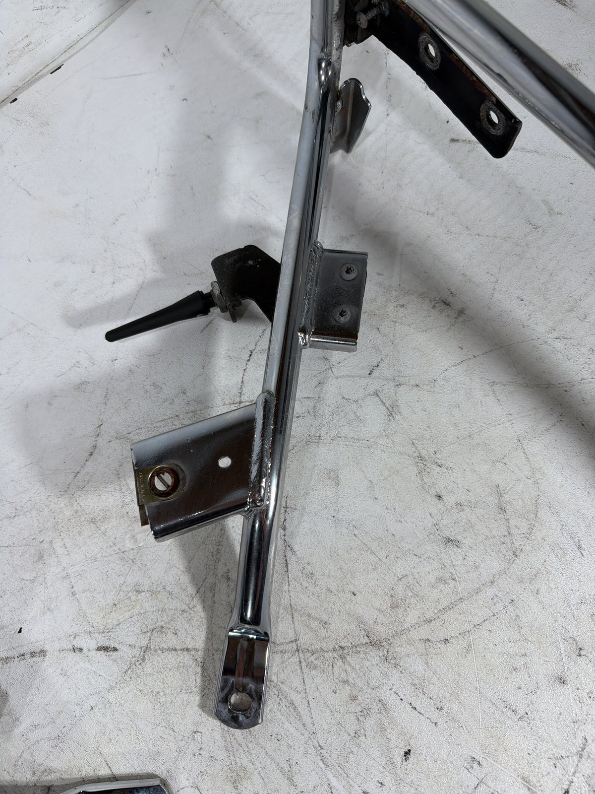 2009 Harley Street Glide Touring OEM Rear Left Right Saddlebag Guard Rails Bar