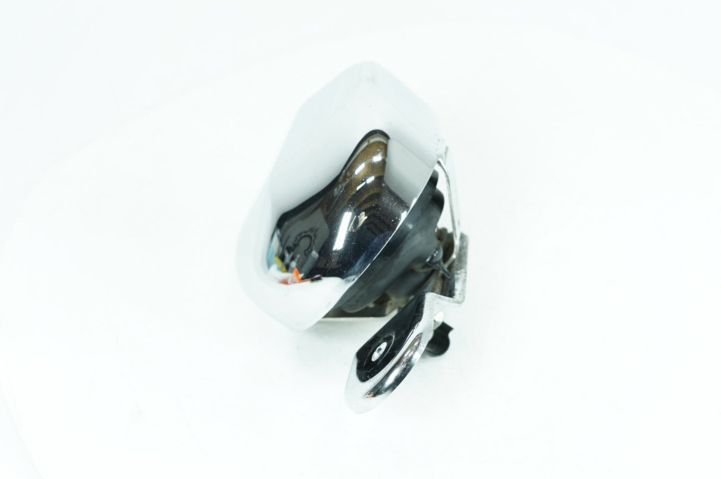 2007 - 2012 Harley-Davidson Touring Electra Glide Horn Signal Klaxon Chrome Cover 69012-93A