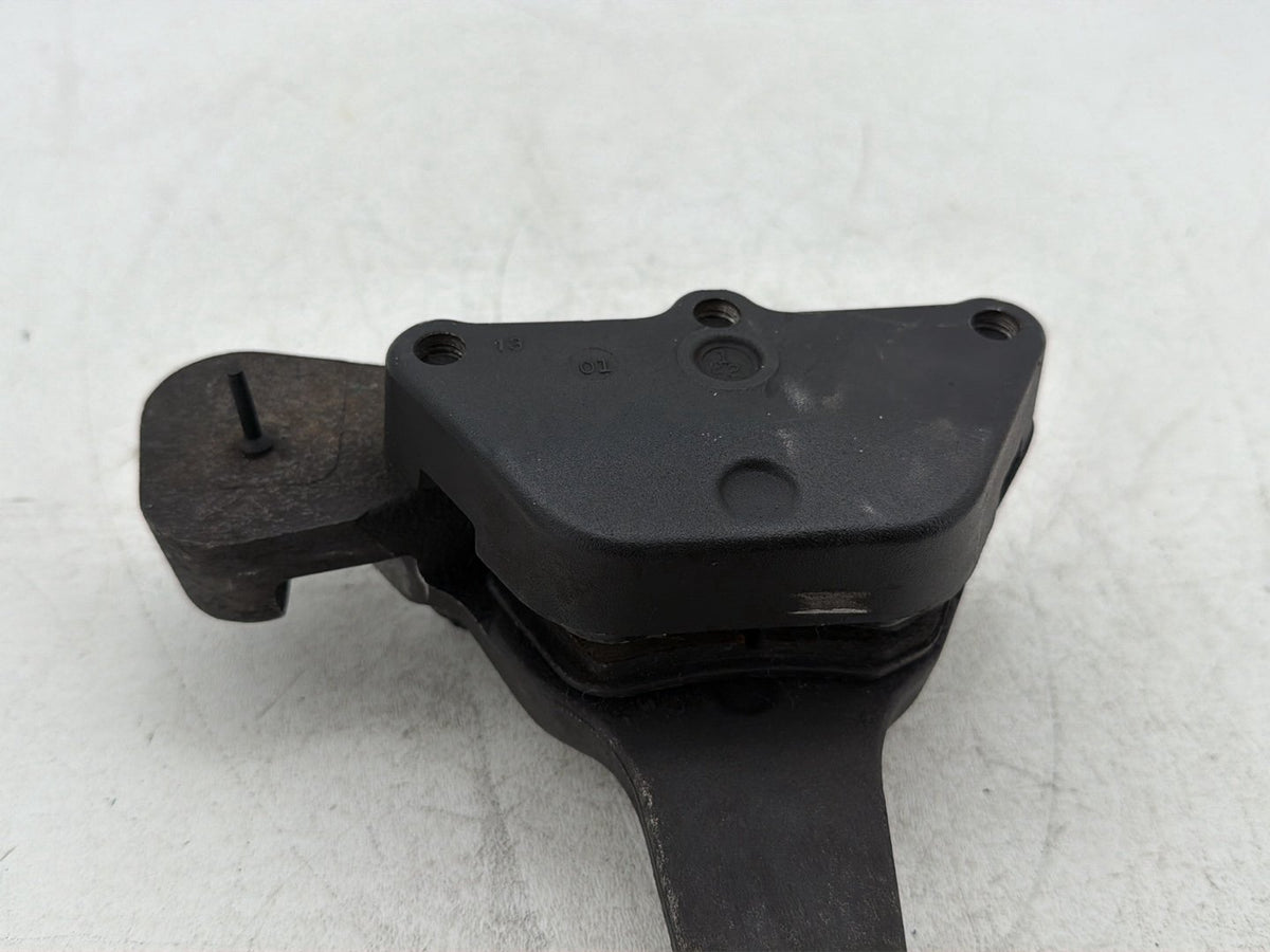 2001 Harley Electra Glide Touring FLHT OEM Rear Back Brake Caliper