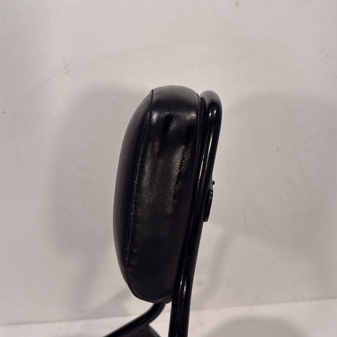 2017 - 2026 Harley-Davidson Softail Heritage Classic 114 Rear Sissy Bar w/ Backrest Cushion Pad 52300434
