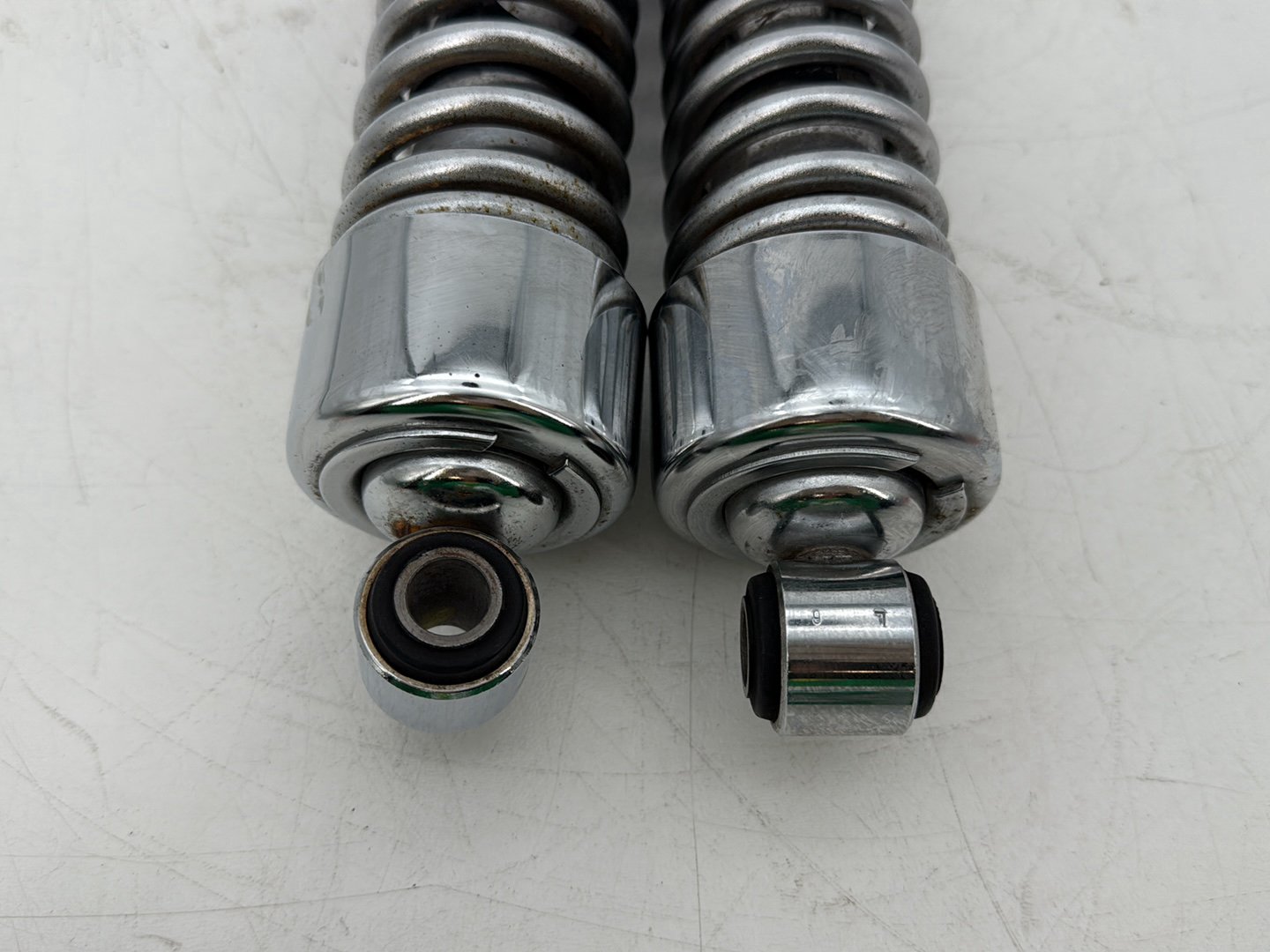 2006 Harley Sportster XL883C 883 Custom OEM Rear Left Right Shock Absorbers