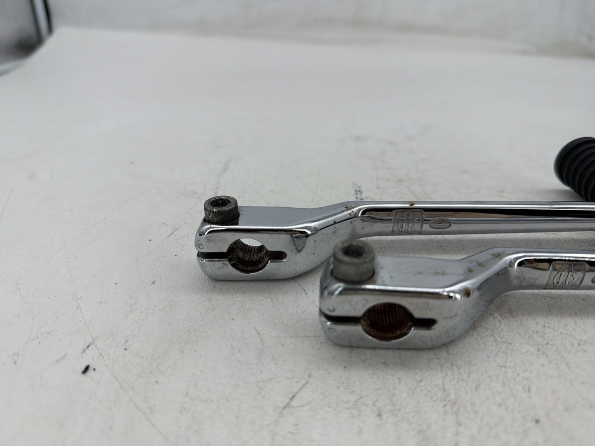 2014 Harley Electra Glide Touring Ultra OEM Gear Shifter Lever Pedal Pedals