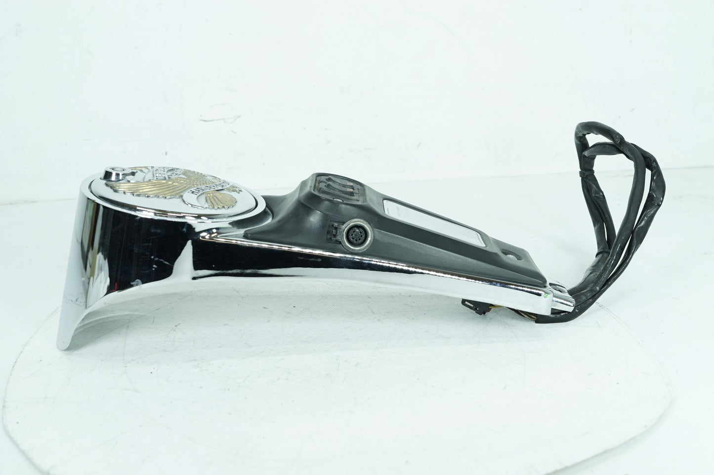 1999 - 2006 Harley-Davidson Touring Electra Ultra Classic Fuel Gas Tank Dash Console NOKey 61270-98A