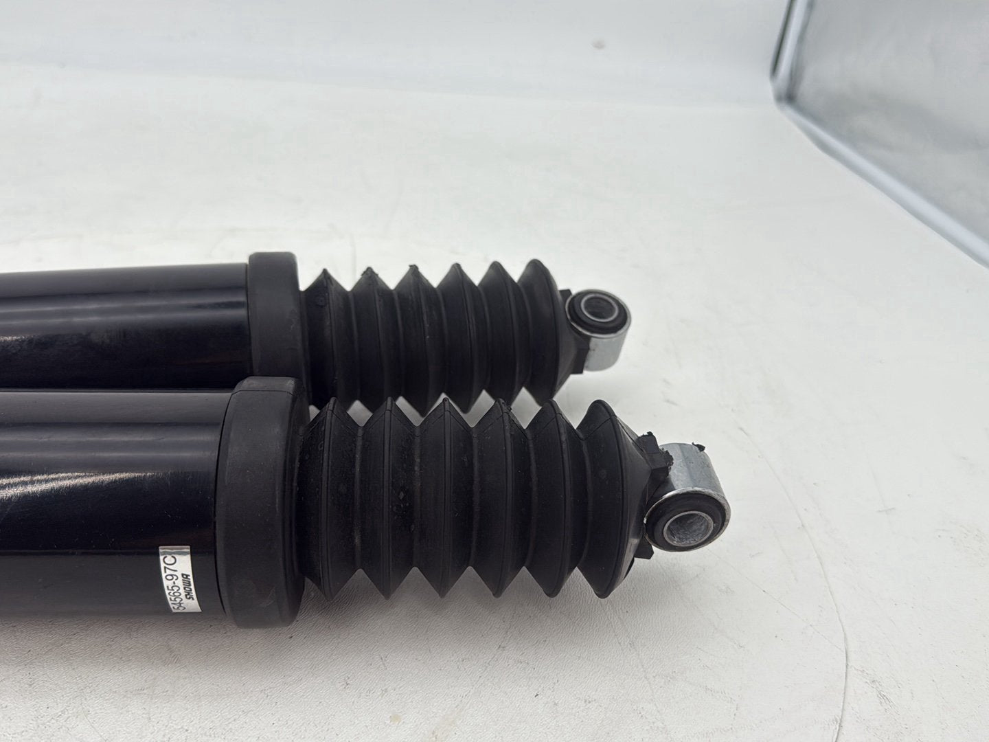 2007 - 2012 Harley-Davidson Touring Electra Glide Ultra Rear Left Right Shock Absorbers 54565-97C