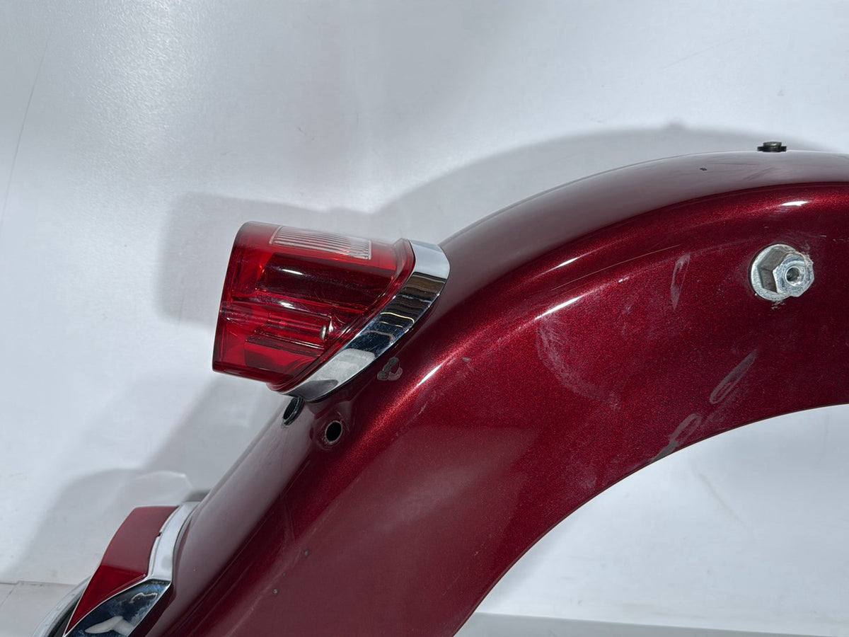 1999 - 2006 Harley-Davidson Touring Electra Glide Classic Rear Wheel Fender Taillight Brake Lamp 59579-01B