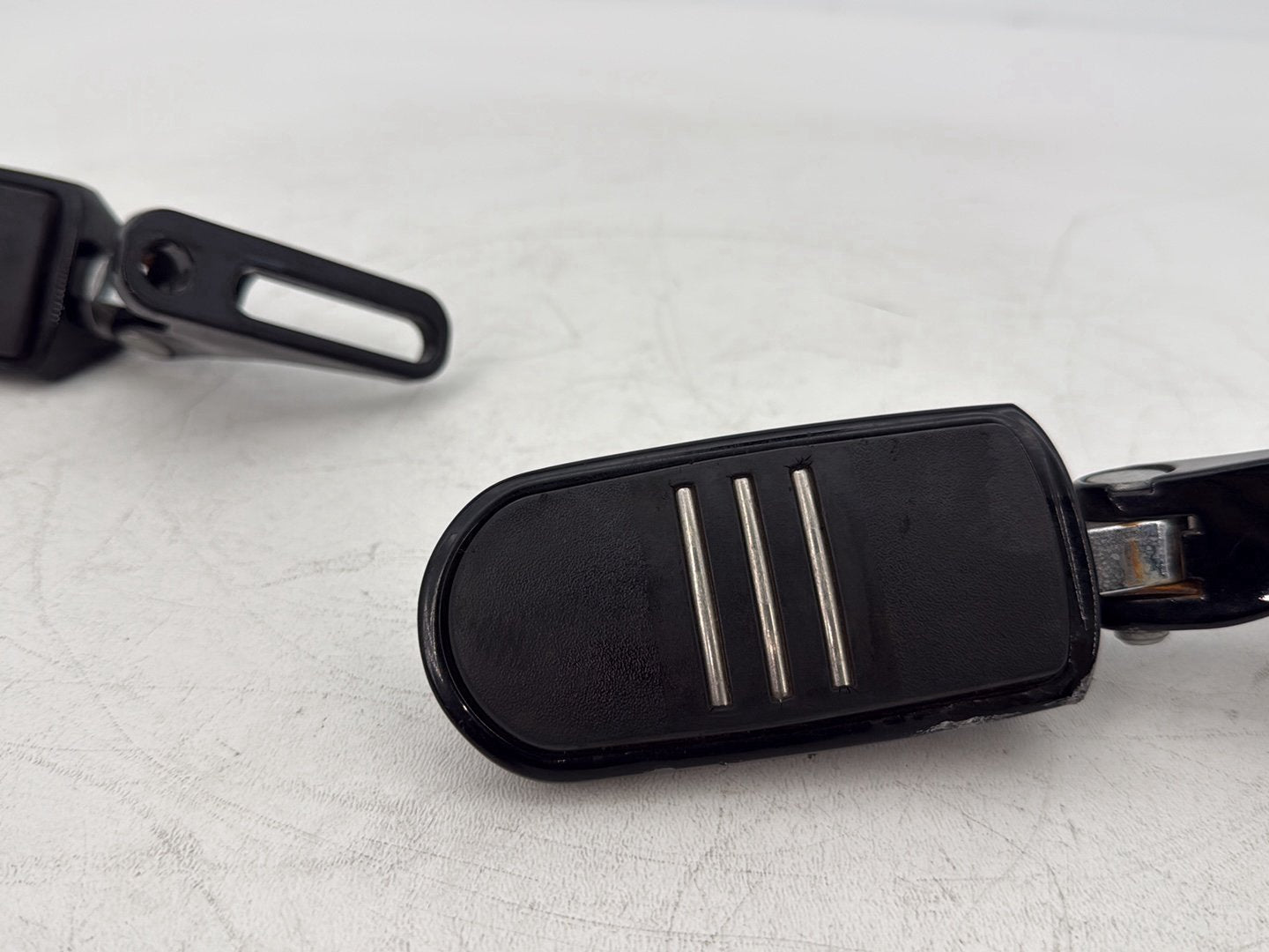2015 Harley Touring FLHXS Street Glide OEM Passenger Left & Right Foot Pegs