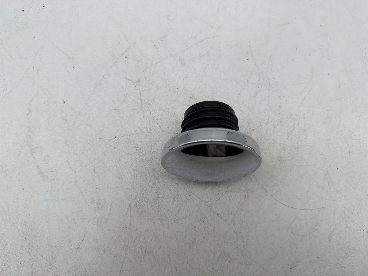 2011 Harley Road King Touring FLHR OEM Fuel Gas Tank Cap Bushing Hub