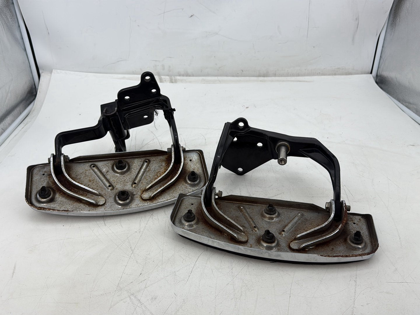2005 Harley Heritage Softail Classic OEM Left Right Driver Floorboard Foot Rest