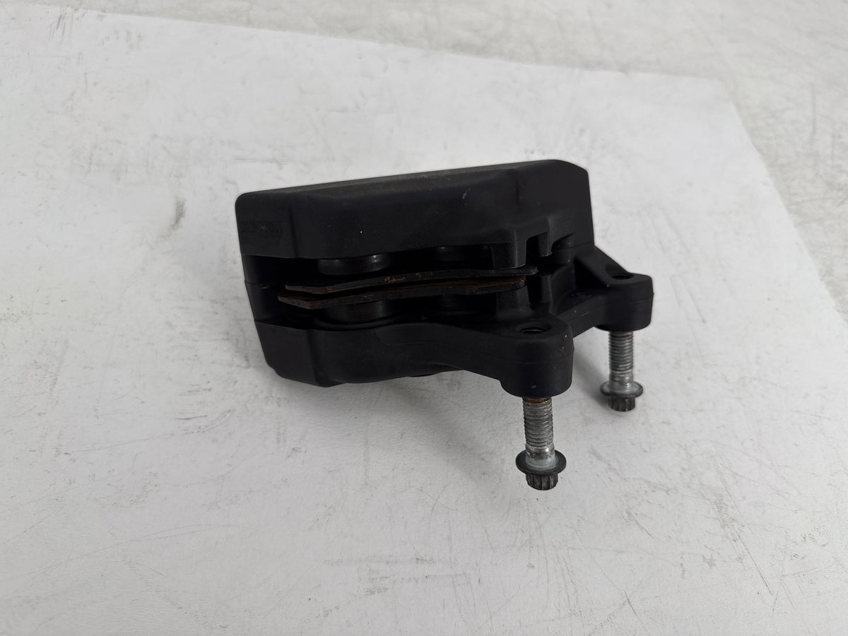 2013 Harley Street Glide Touring FLHX OEM Front Left 1 Brake Caliper