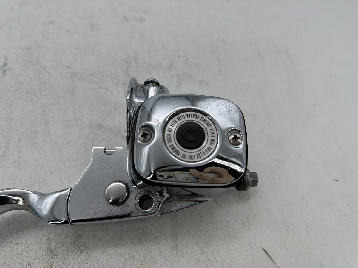2006 Harley Road King Touring OEM Front Right Brake Lever Master Cylinder CHROME