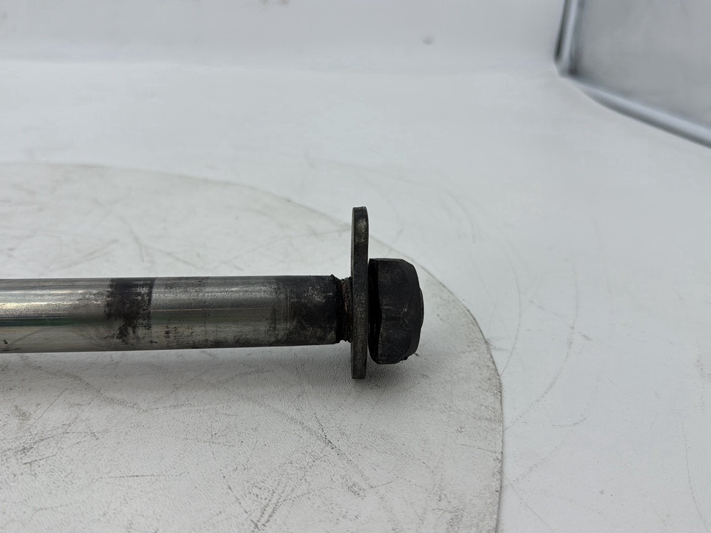 2007 - 2016 Harley-Davidson Touring Electra Glide Ultra Rear Wheel Axle Bolt Shaft