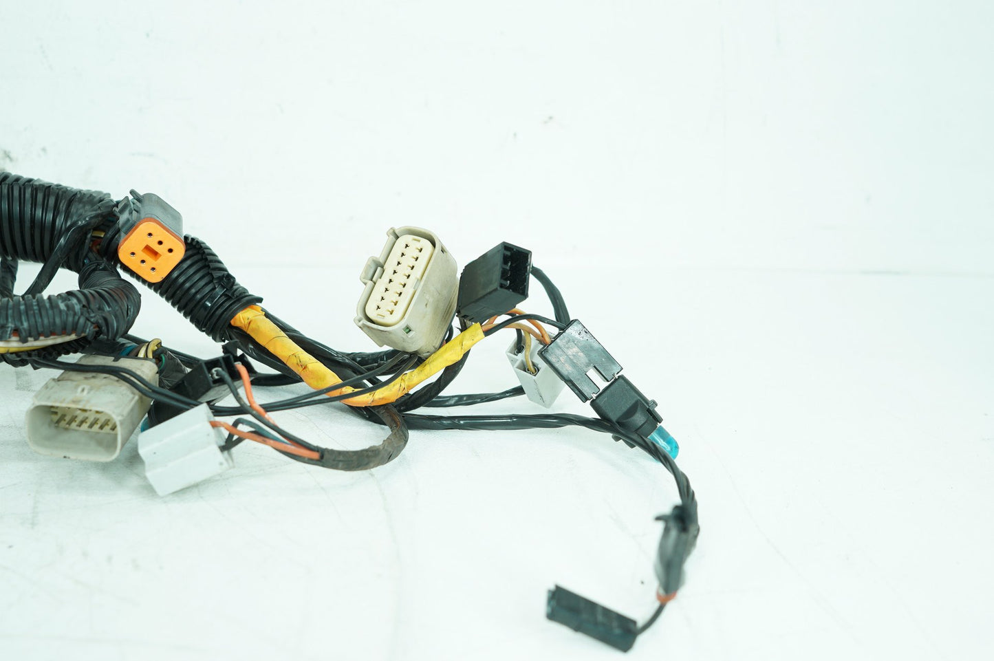 2007 - 2012 Harley-Davidson Touring Electra Glide Ultra Front Sub Wiring Harness Loom Interconnect 70232-10