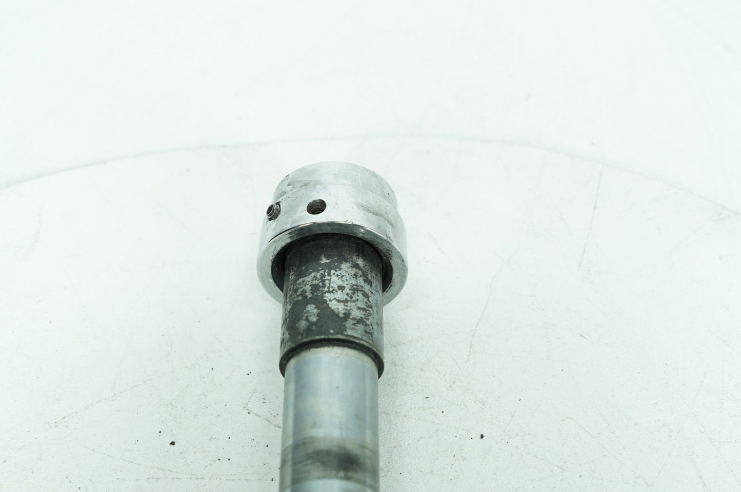 2008 - 2016 Harley-Davidson Touring Road Glide Custom Front Wheel Axle Bolt Shaft 41547-07A