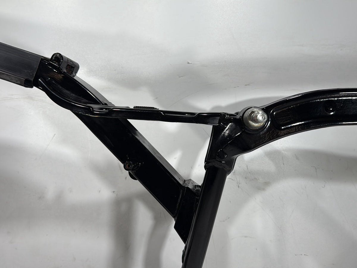 2010 Harley Dyna Fat Bob OEM Body Main Frame Chassis 34 degree SLVG