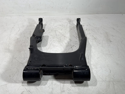 2006 Harley Touring FLHTCI Electra Glide Classic OEM Rear Fork Swingarm Swing Arm