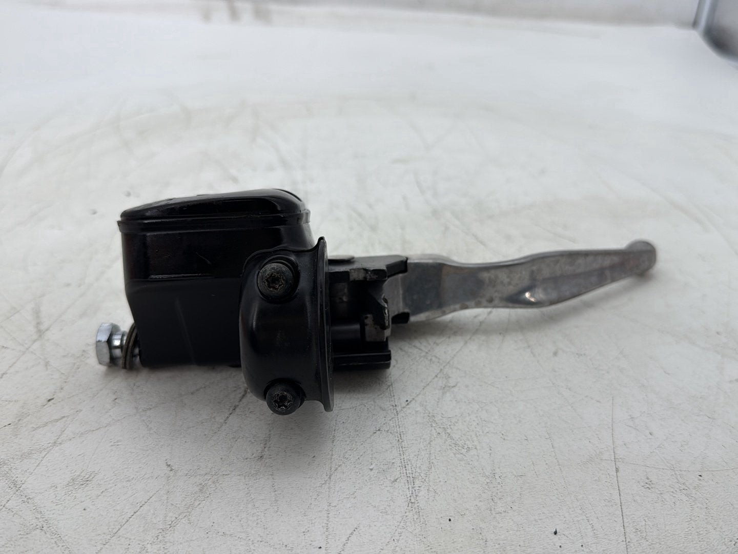 1997 Harley Softail Heritage Classic OEM Front Right Brake Lever Master Cylinder