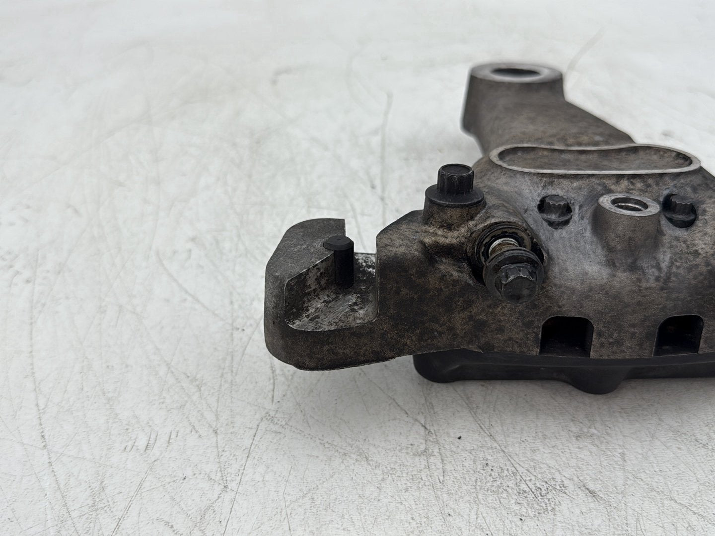 2006 Harley Electra Glide Touring Classic FLHTCI OEM Rear Back Brake Caliper