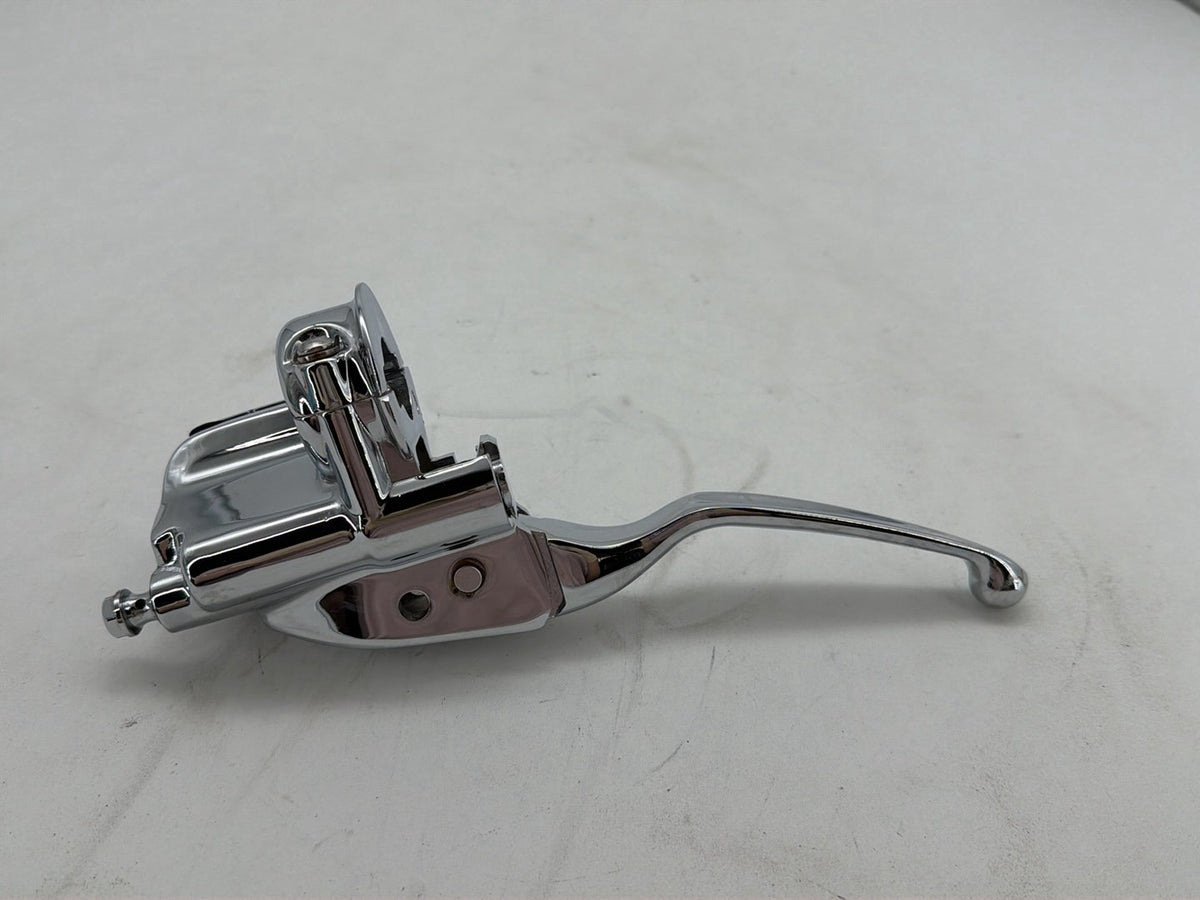 07 Harley Street Glide Touring FLHX OEM Front Right Brake Lever Master Cylinder