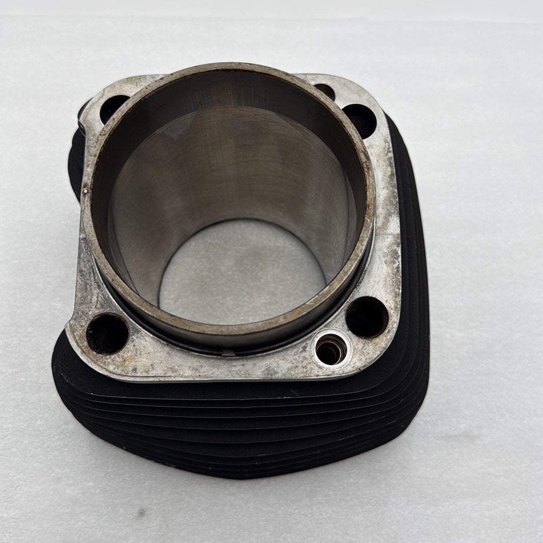 2007 - 2013 Harley-Davidson Touring Electra Glide Ultra Twin Cam Engine Jug 1 Cylinder Barrel  	17458-07