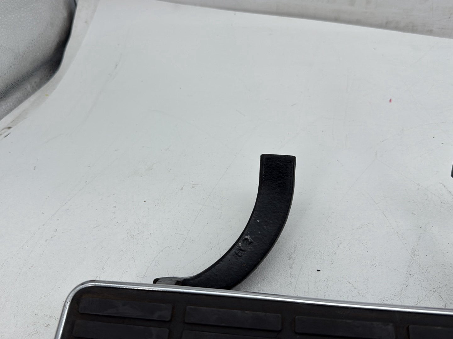 1996 Harley Electra Glide Touring FLHT OEM Left Right Driver Floorboard Foot Rest