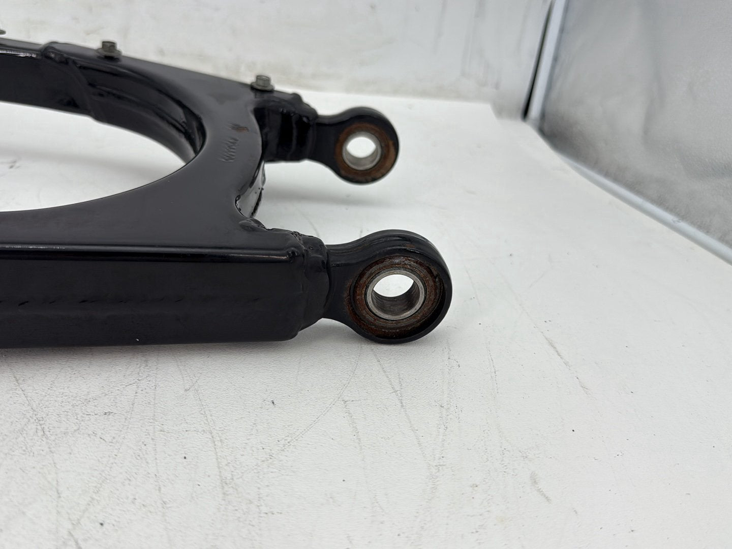 2009 Harley Sportster 883 Low XL883L OEM Rear Fork Swingarm Swing Arm