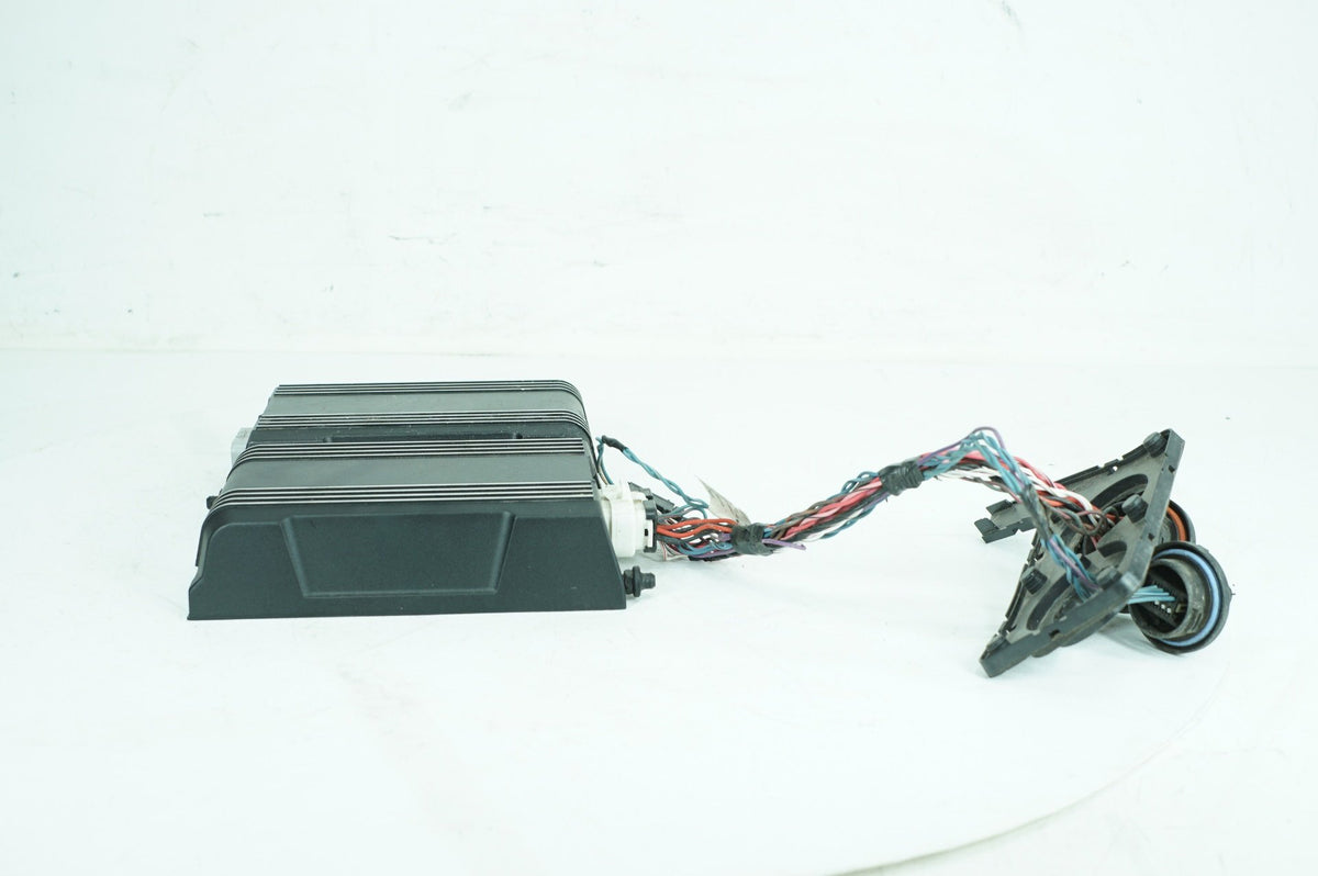 Harley Misc OEM Radio Stereo Audio Sound Amplifier Amp