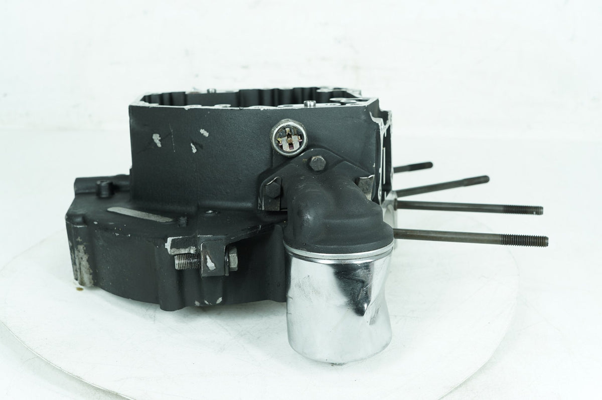 1999 - 2006 Harley-Davidson Touring Road King Crankcase Shaft Engine Motor Cover 24630-99