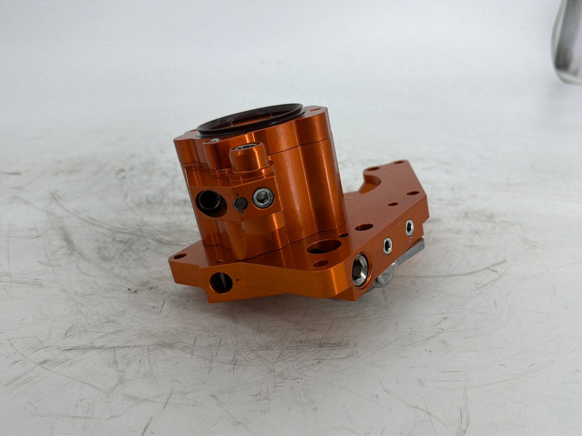 2017 Harley Touring FLHXS Street Glide OEM Engine Motor Cam Support Camshaft Plate