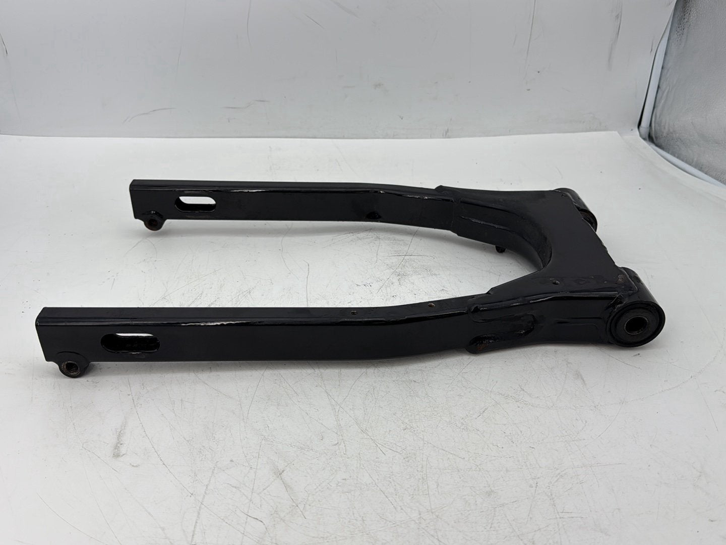 95 Harley Touring FLHTCI Electra Glide Classic OEM Rear Fork Swingarm Swing Arm