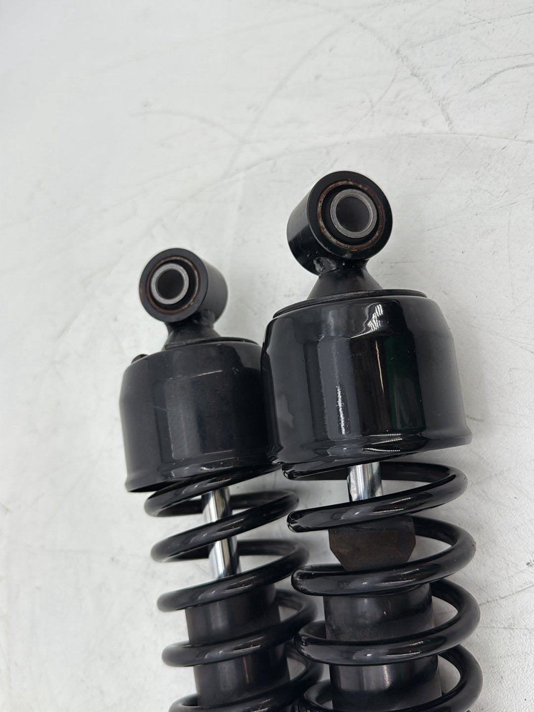 2008 Harley Electra Glide Touring Ultra FLHTCUI OEM Rear Left Right Shock Absorbers