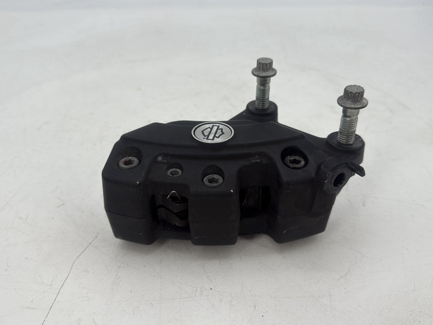 2007 - 2012 Harley-Davidson Touring Electra Glide Ultra Front Left 1 Brake Caliper 	43027-08