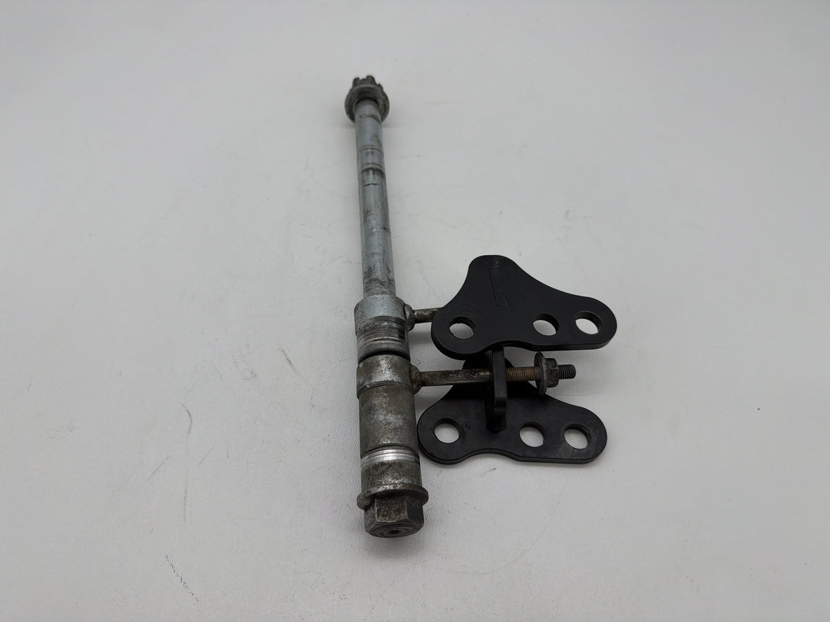 1995 Harley Electra Glide Touring Classic OEM Rear Wheel Axle Bolt Shaft