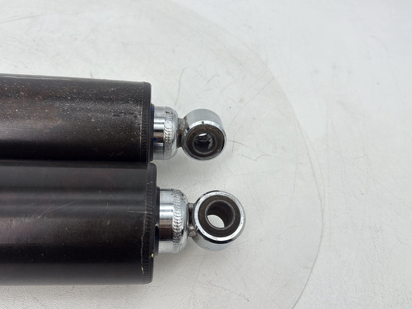 1999 - 2006 Harley-Davidson Softail Heritage Rear Left Right Shock Absorbers 54508-00B