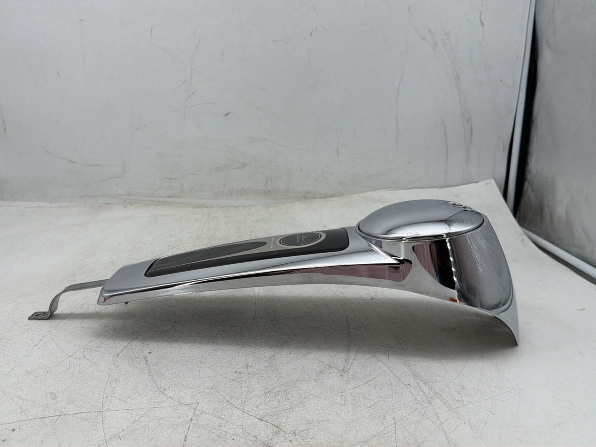 2009 Harley Road Glide Touring FLTR OEM Fuel Gas Tank Dash Console NOKey