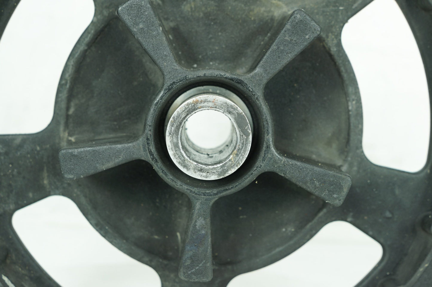 2008 - 2016 Harley-Davidson Touring Road Glide Rear Driver Pulley Sprocket 40217-09