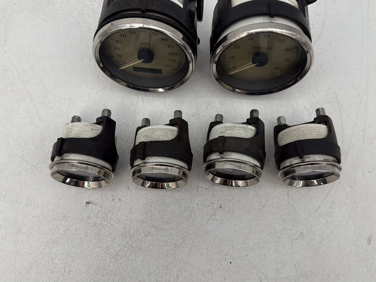 2007 - 2012 Harley-Davidson Touring Street Glide Air Oil Volt Fuel Tacho Speedo Gauges 43K